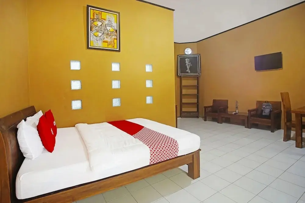 Мерак Белантунг: Fidel Caestro Homestay by OYO Rooms