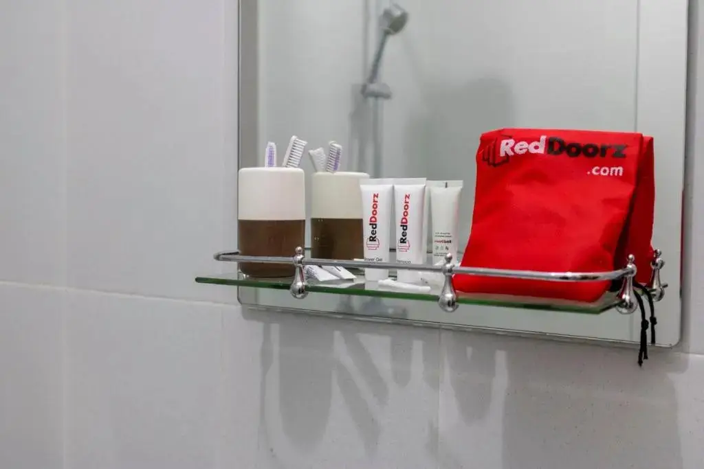 Бандар-Лампунг: Reddoorz Plus Near Universitas Saburai Lampung