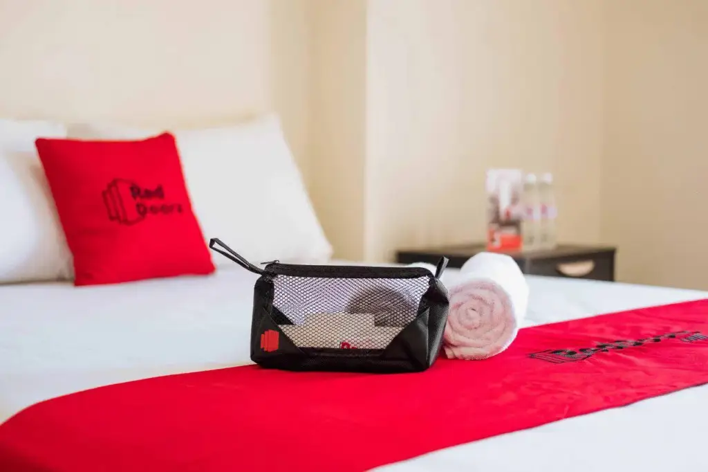 Семаранг: Pandawa Guest House Semarang by RedDoorz