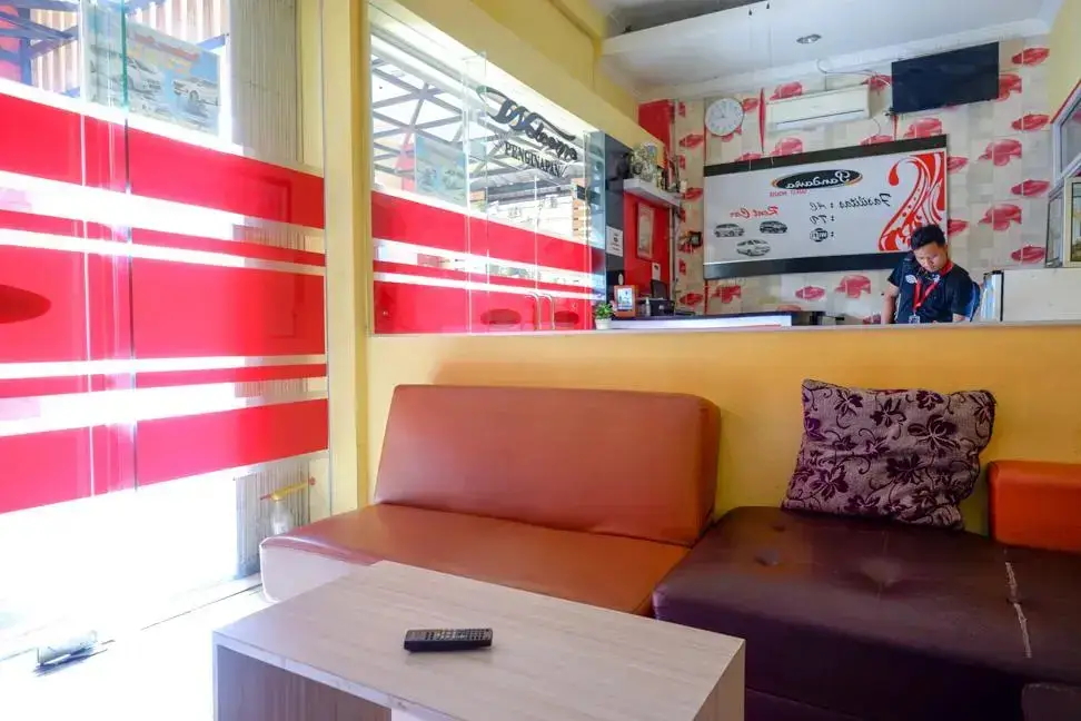 Семаранг: Pandawa Guest House Semarang by RedDoorz