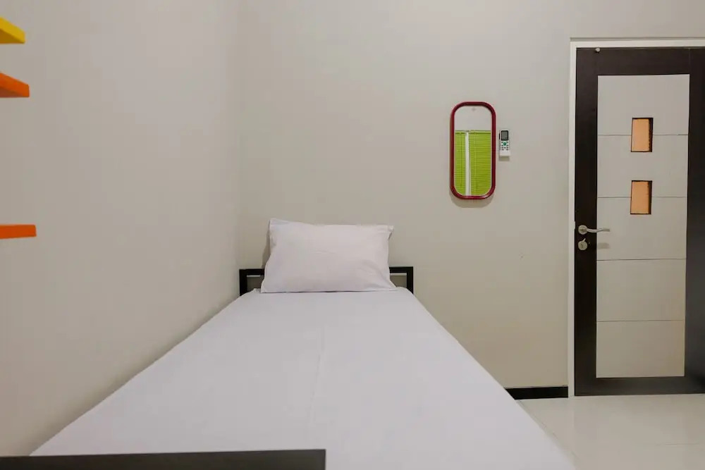 Маланг: Gerbera House - Kos Putri by OYO Rooms