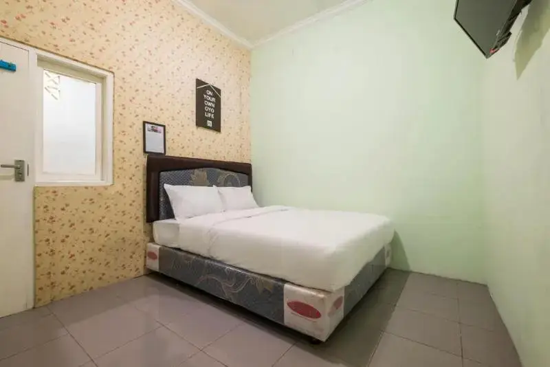 Караванг: Cathaleya Homestay Syariah by OYO Rooms