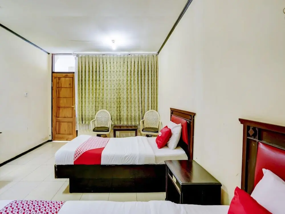Лумаджанг: Hotel Lumajang New by OYO Rooms