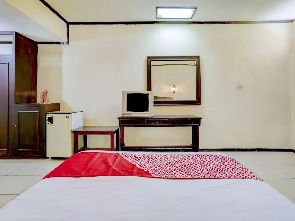 Лумаджанг: Hotel Lumajang New by OYO Rooms