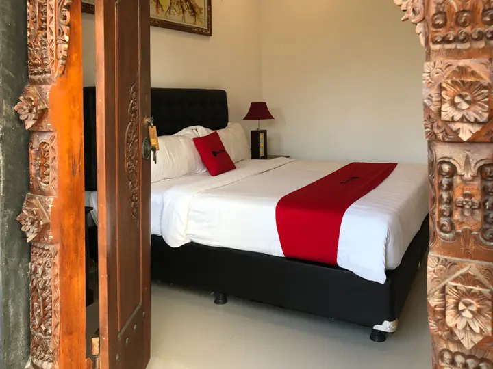 Унгасан: RedDoorz Plus near Dreamland Beach