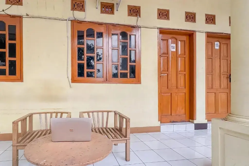 Сумеданг: Pondok Kuning by OYO Rooms