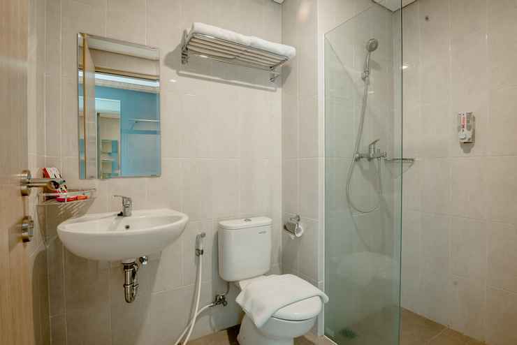 Гресик: Front One Hotel Gresik