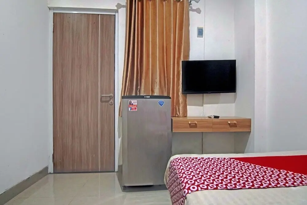 Джакарта: Family Residence by OYO Rooms