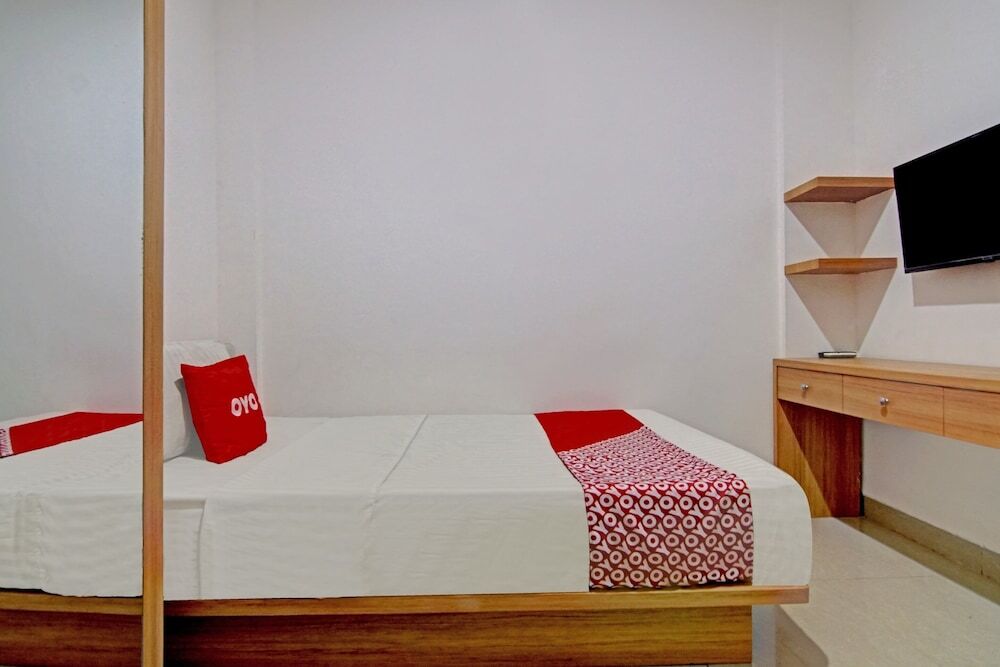 Джакарта: Family Residence by OYO Rooms