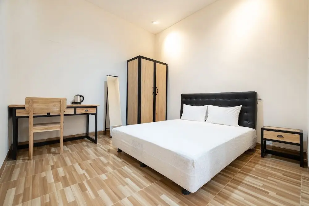 Депок: Sari Panguripan BY OYO Rooms