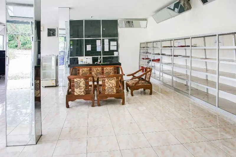 Пангкалпинанг: Pasir Padi Inn Syariah  by OYO Rooms