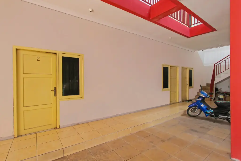 Тегал: Al Fatih Guest House Syariah by OYO Rooms