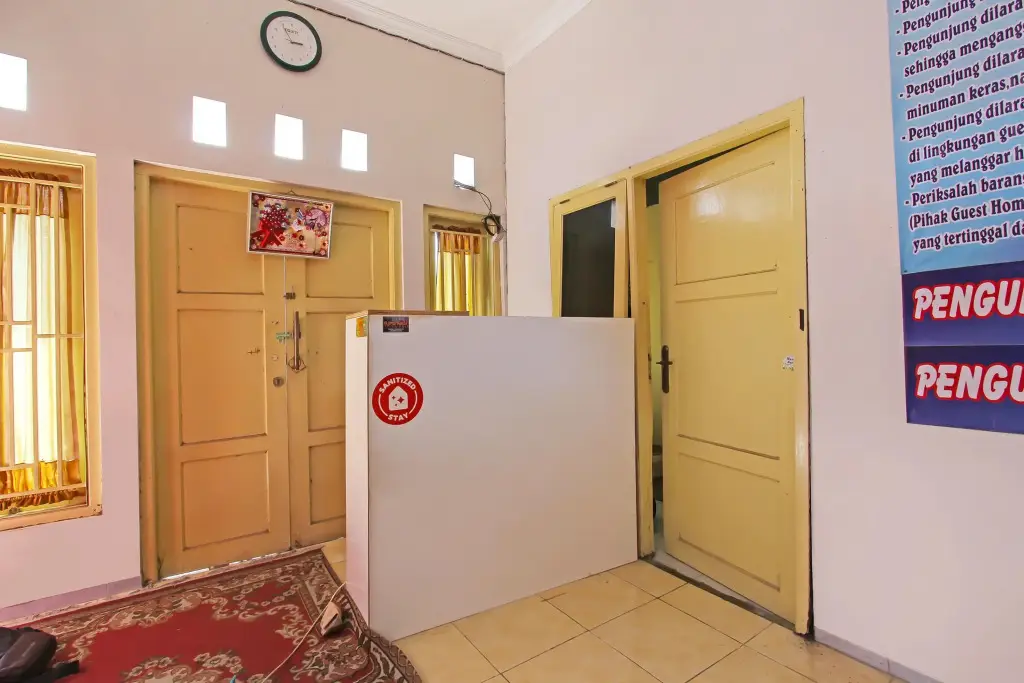 Тегал: Al Fatih Guest House Syariah by OYO Rooms