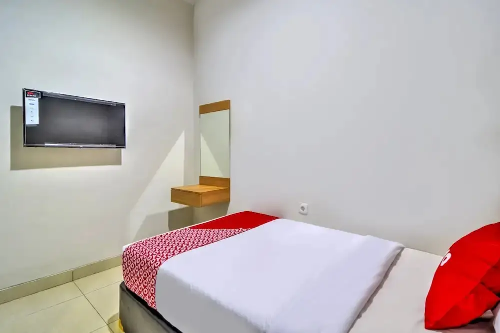 Караванг: Rukos Colombus G5 by OYO Rooms