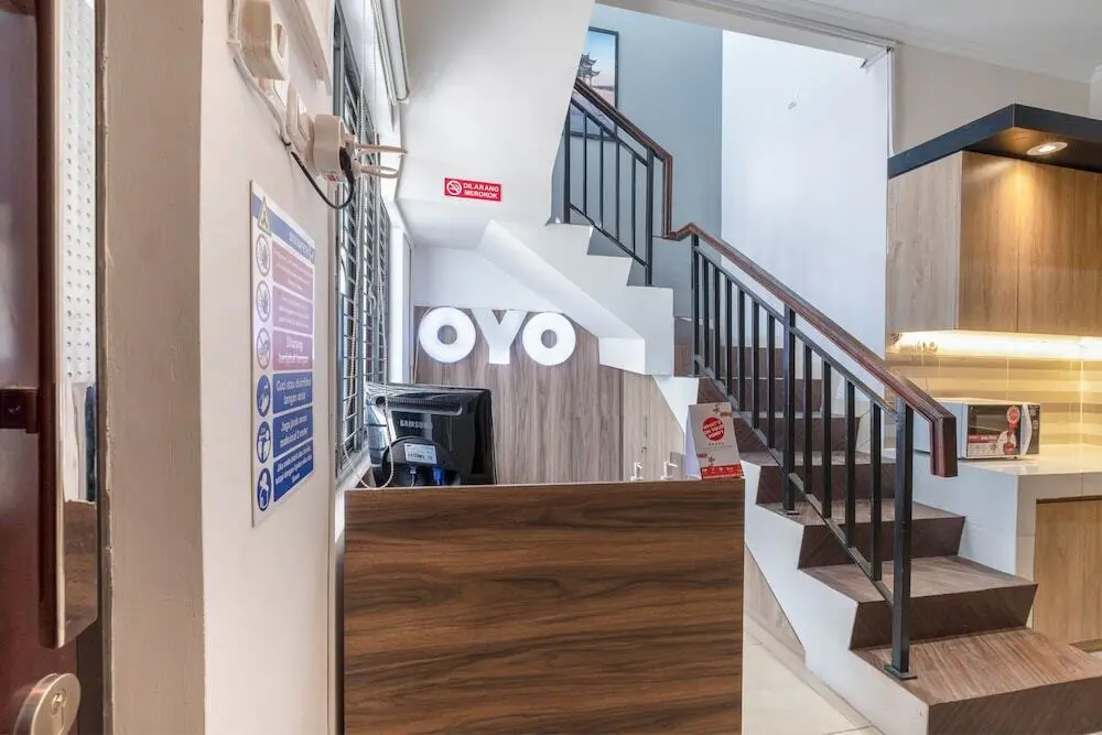 Караванг: Walnut Inn G-10 by OYO Rooms