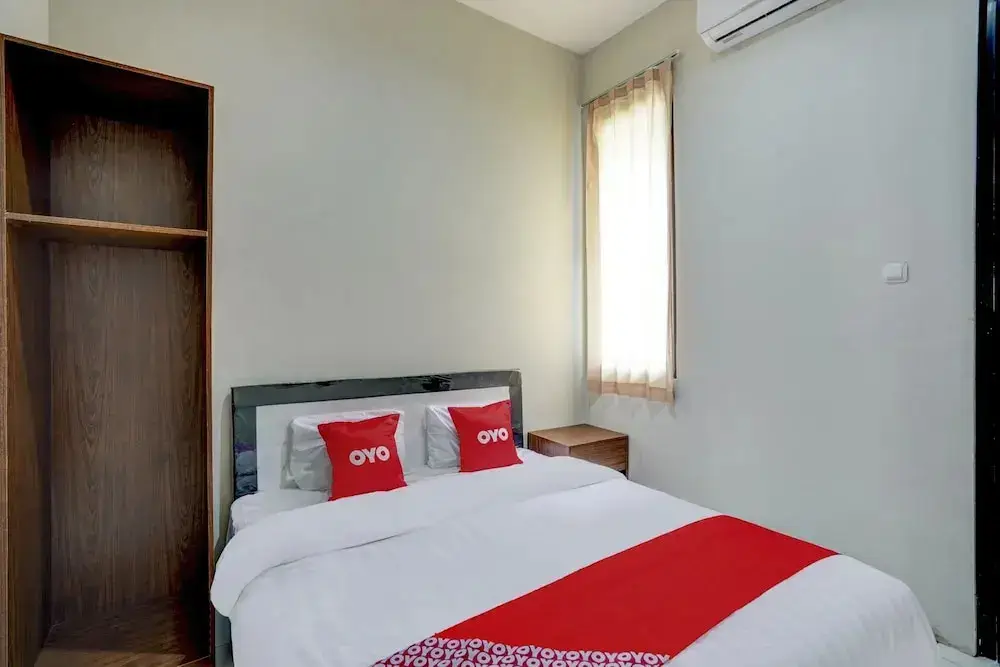 Сурабая: Anugrah Rr Syariah by OYO Rooms