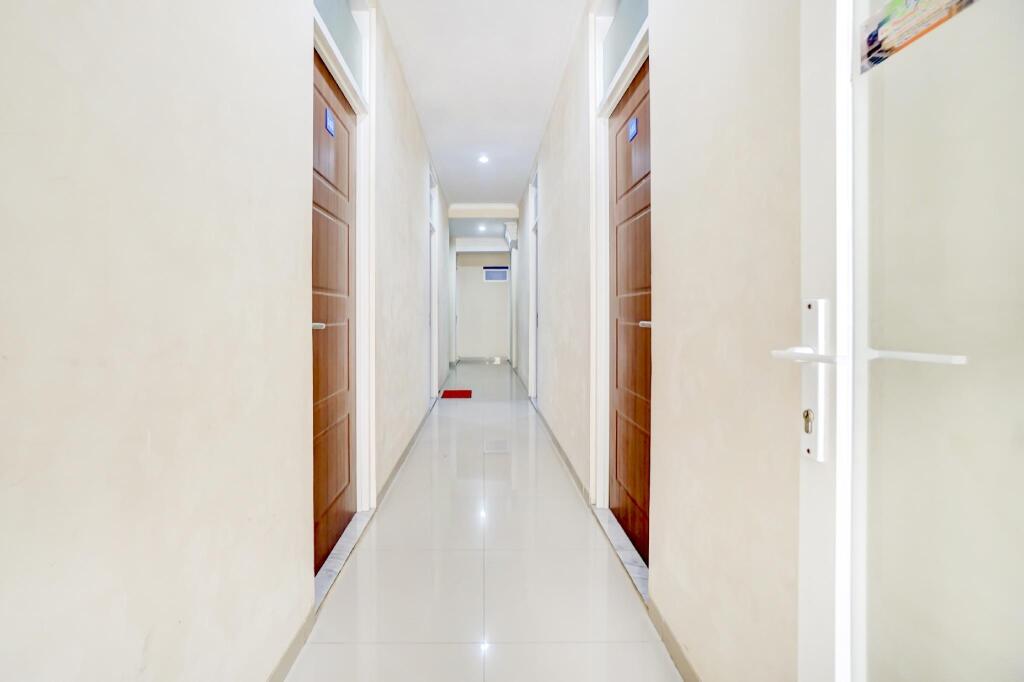 Маланг: Omahkoe Guest House Syariah by OYO Rooms