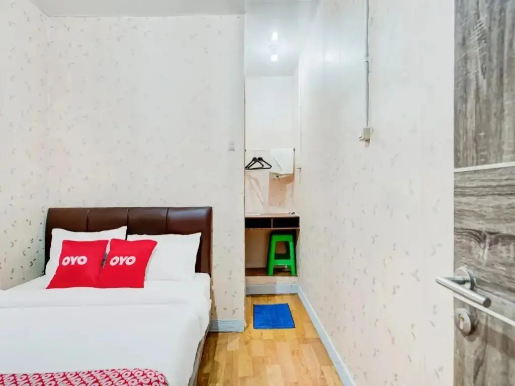 Сурабая: Sukomanunggal Inn by OYO Rooms