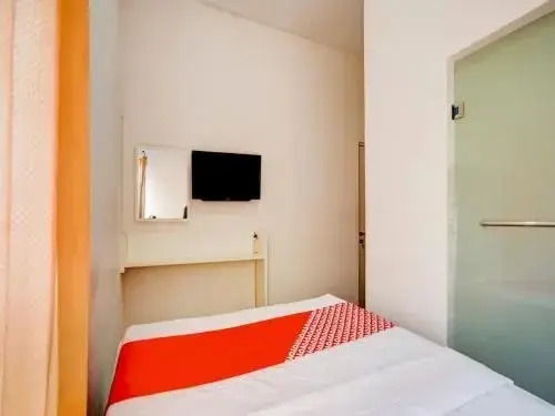 Сурабая: Airport Village Juanda by Oyo Rooms