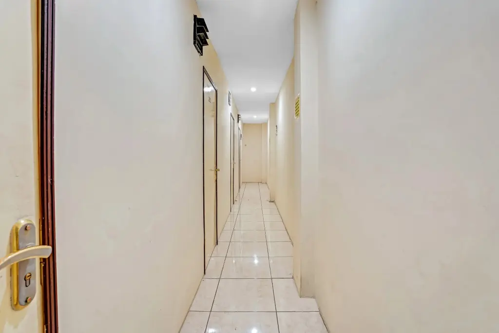Сурабая: Gosepa Mayjend Sungkono by OYO Rooms