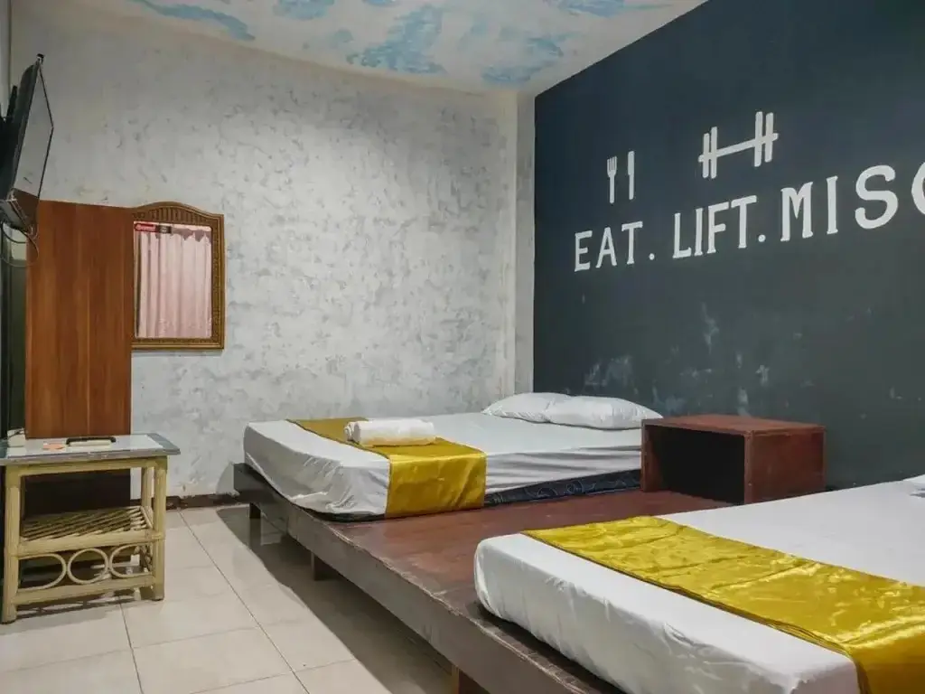 Сурабая: Lia House by Oyo Rooms