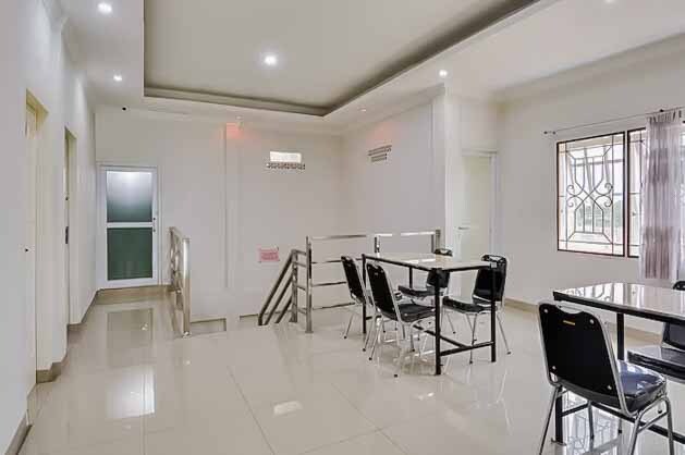 Палембанг: RedDoorz near Palembang Airport 2