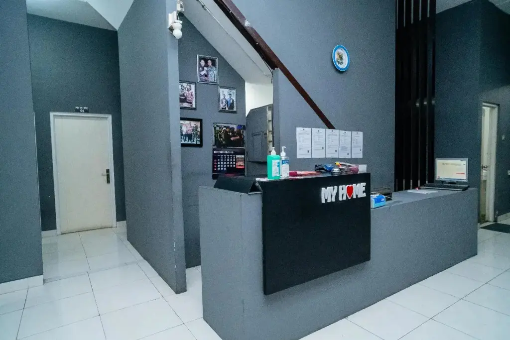 Южный Тангеранг: Living Kost Syariah @ Alam Sutera RedPartner