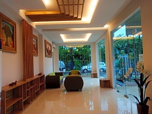 Бандунг: OYO 90102 Edotel Hotel By Dbest Hospitality