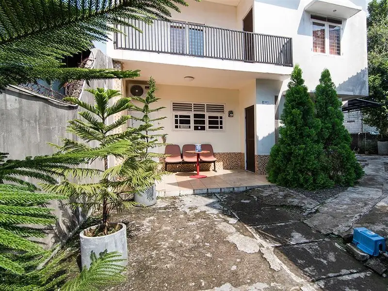 Богор: Spot On 3988 Kost Carmelia Baranangsiang Syariah