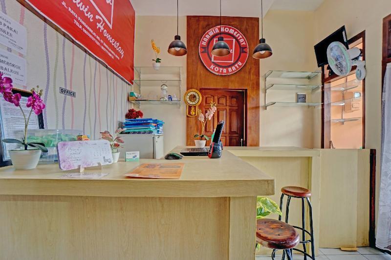 Бату: Harwin Homestay By OYO