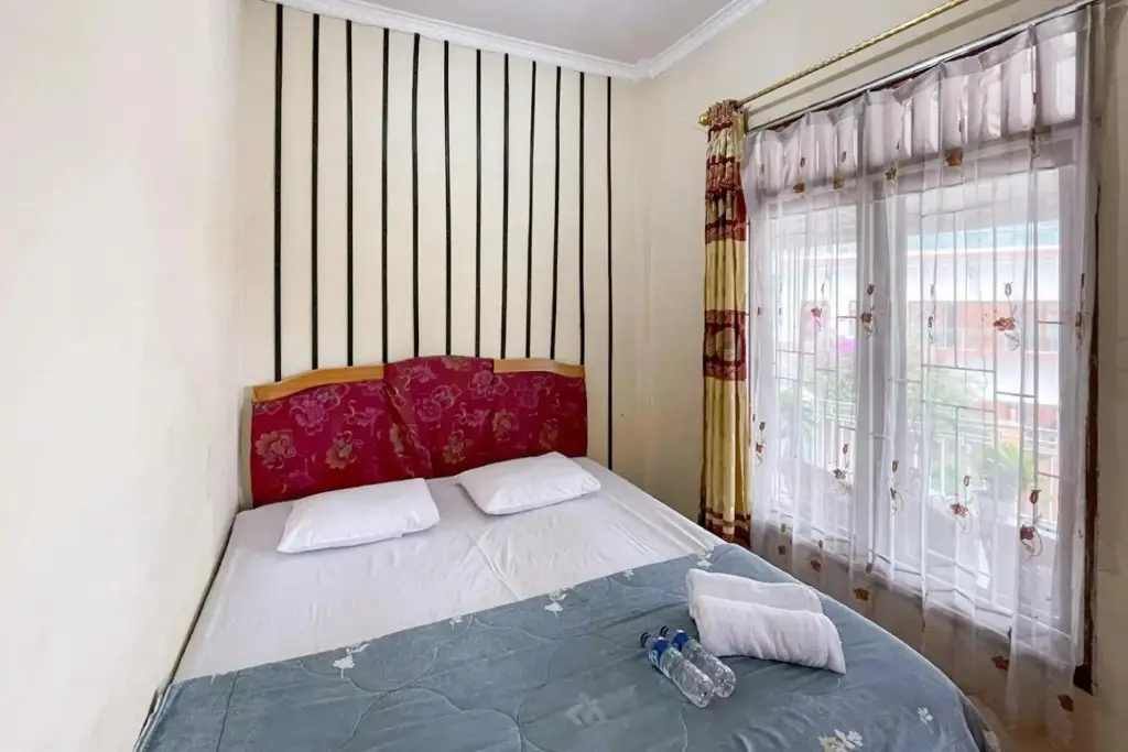 Озеро Тоба: Hotel Harapan Isyes