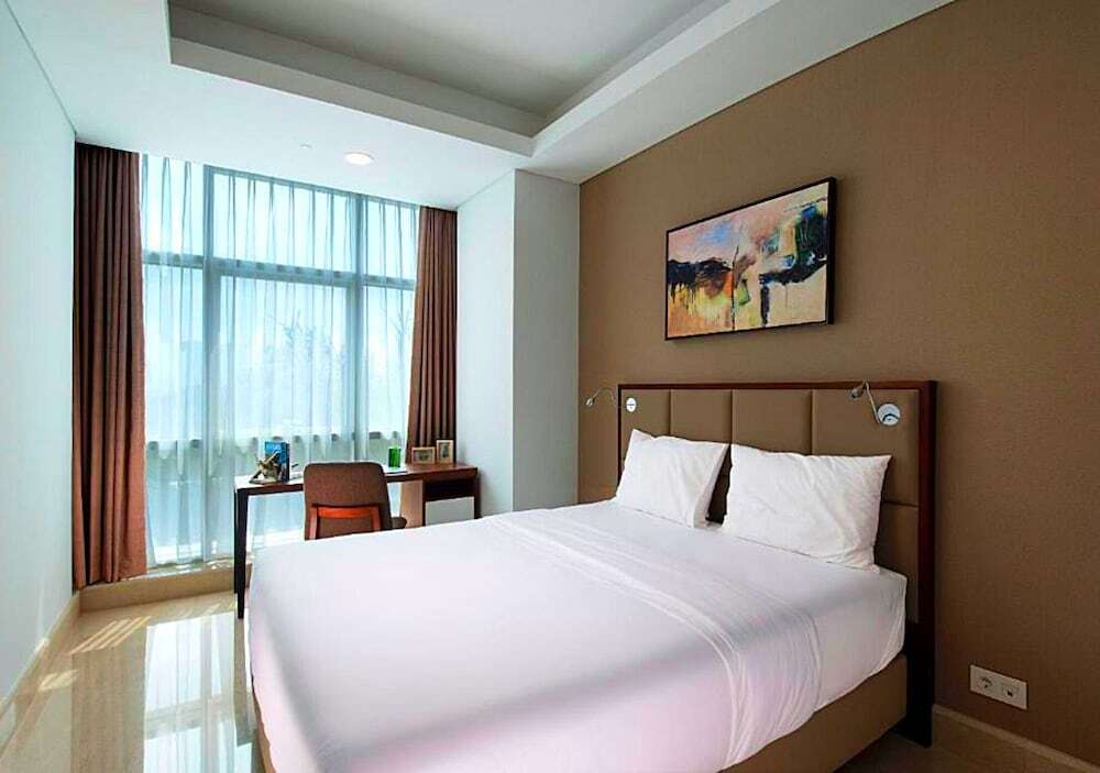 Джакарта: Three-bedrooms Apartment, Oakwood Suites La Maison Jakarta