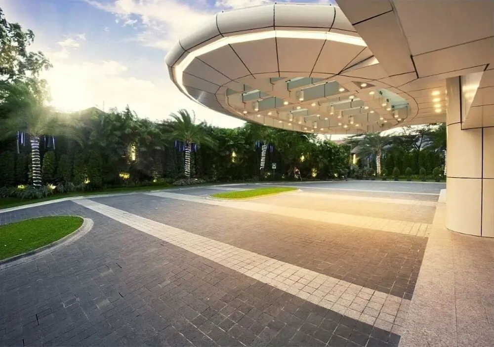 Джакарта: Three-bedrooms Apartment, Oakwood Suites La Maison Jakarta