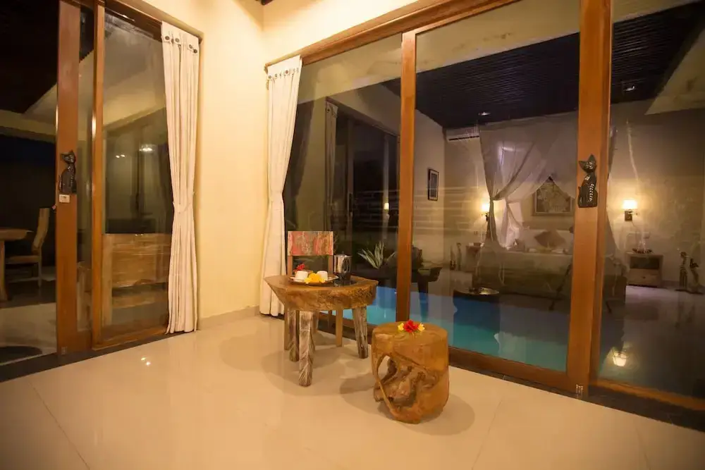 Сукавати: Asri Sari Resort Ubud