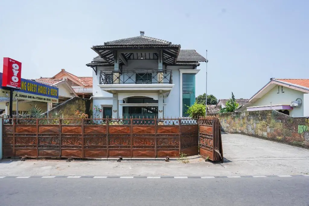 Тубан: OYO 1439 Gang Guest Homestay Syariah