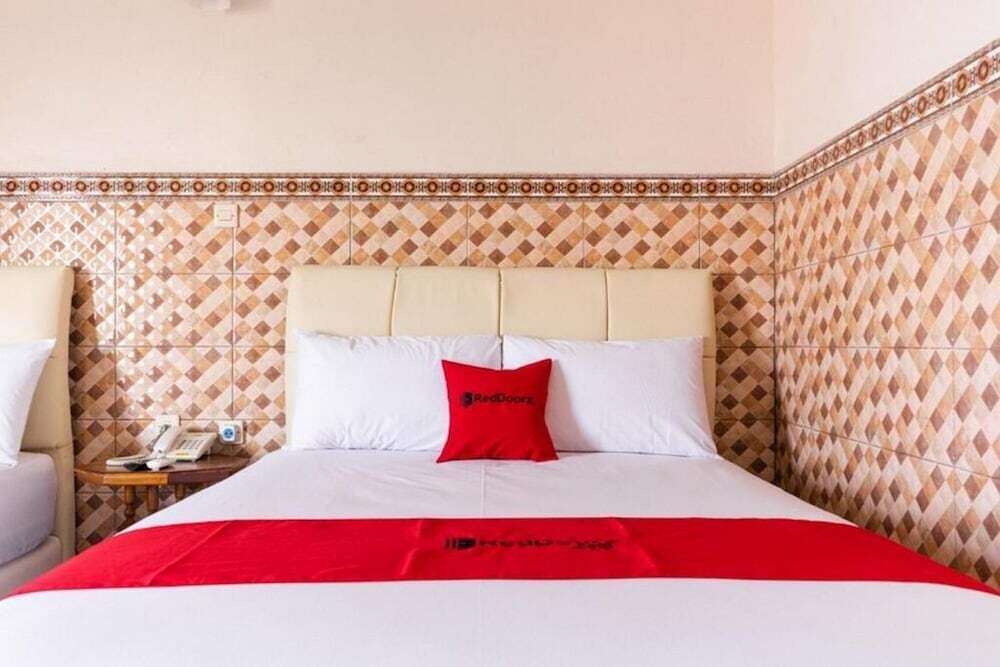 Бандунган: RedDoorz near Jimbaran Market Bandungan