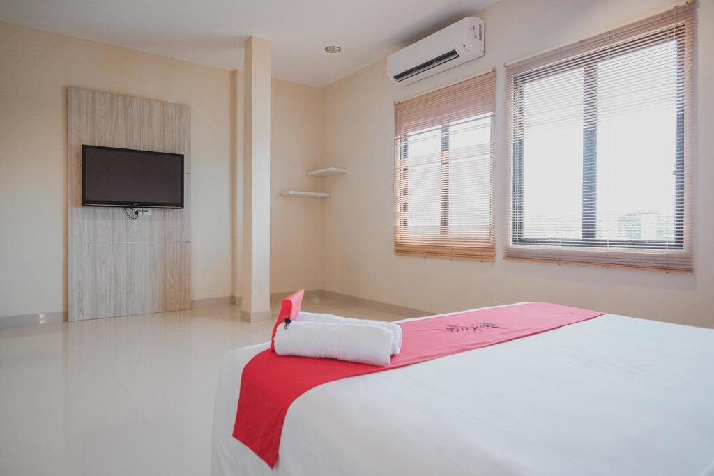 Батам: RedDoorz Plus near Ferry Terminal Batam Center