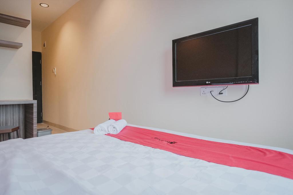 Батам: RedDoorz Plus near Ferry Terminal Batam Center