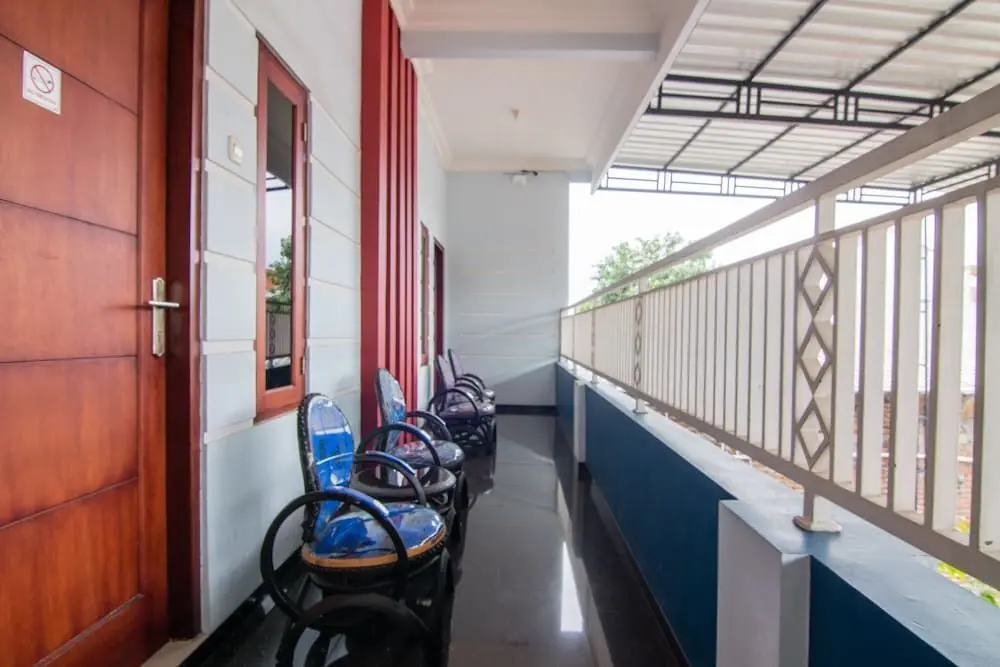 Тегал: OYO 2421 Joglo Guest House Syariah