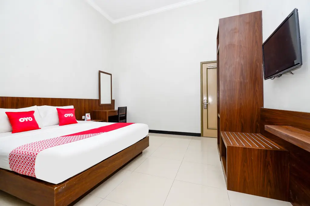 Тегал: Super OYO 2436 Hotel Kencana