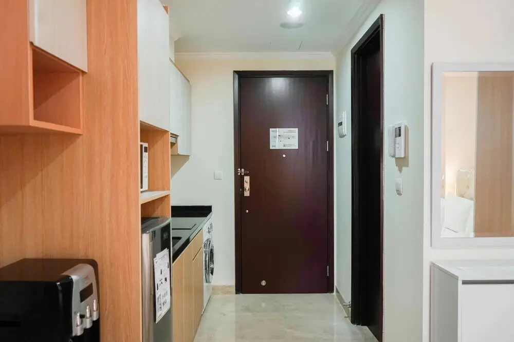 Джакарта: Stunning Studio Room at Menteng Park Apartment