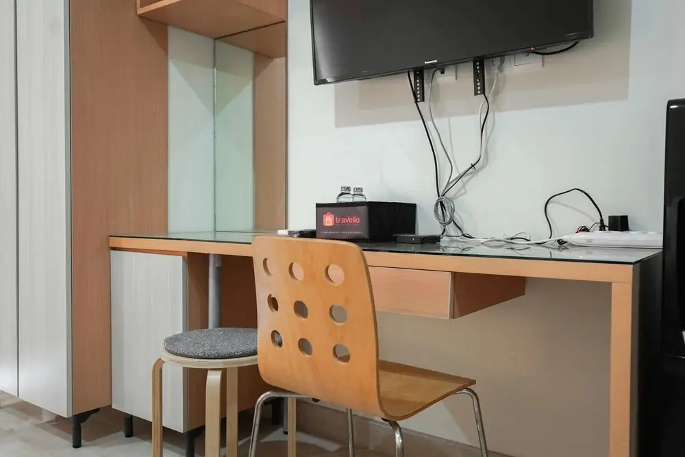 Джакарта: Stunning Studio Room at Menteng Park Apartment