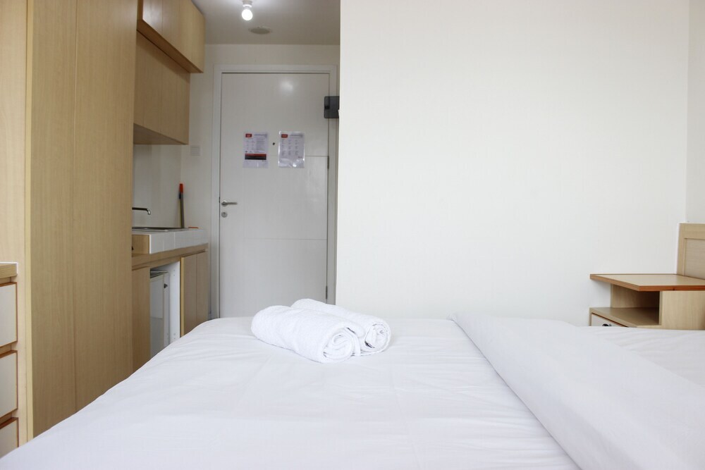 Бандунг: Relaxing Studio Apartment at Parahyangan Residence with Mountain View