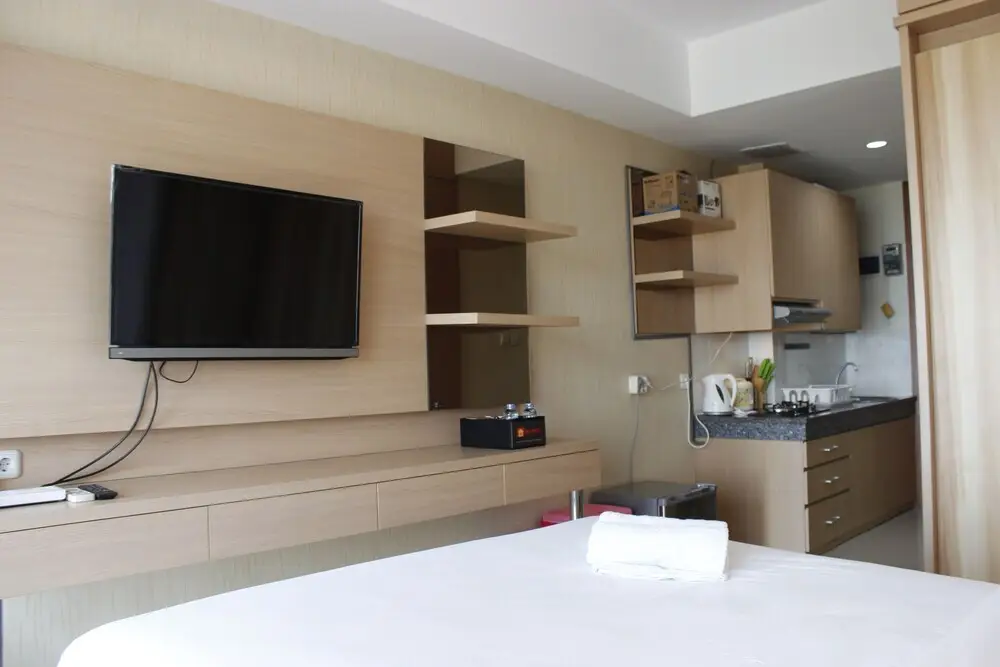 Бандунг: Stylish Studio Room @ Beverly Dago Apartment