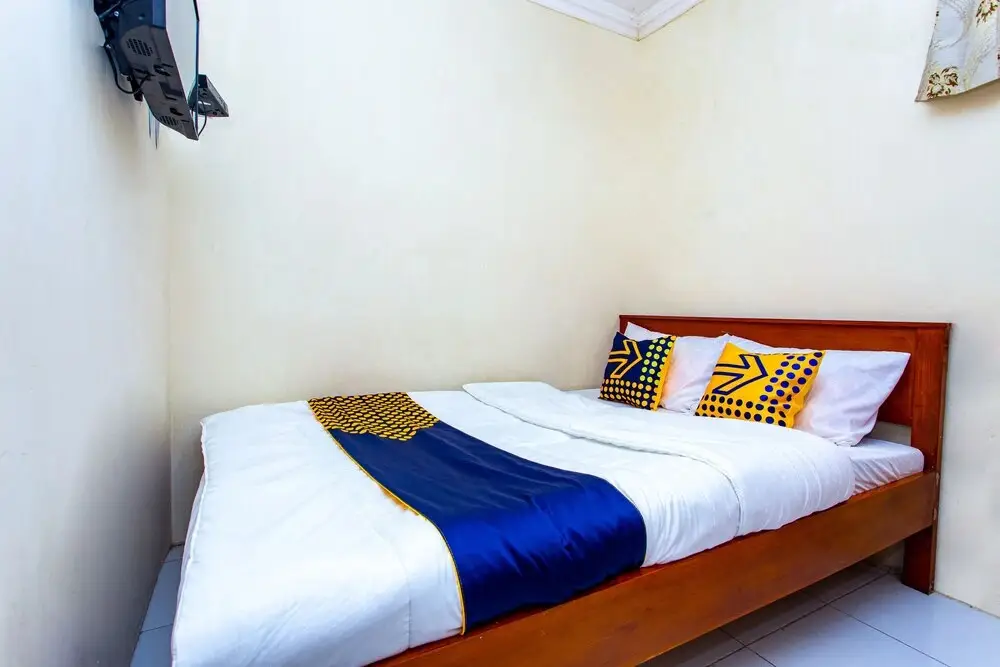 Вонособо: SPOT ON 2719 Homestay Rizqi Syariah - Hostel