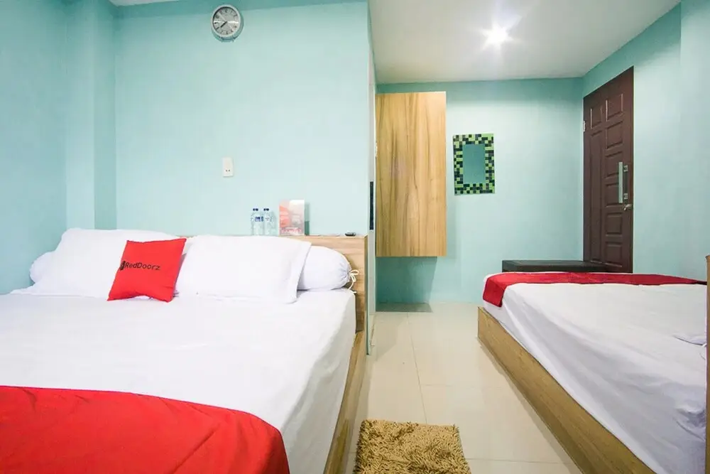 Берастаги: RedDoorz near Mikie Holiday Funland Berastagi