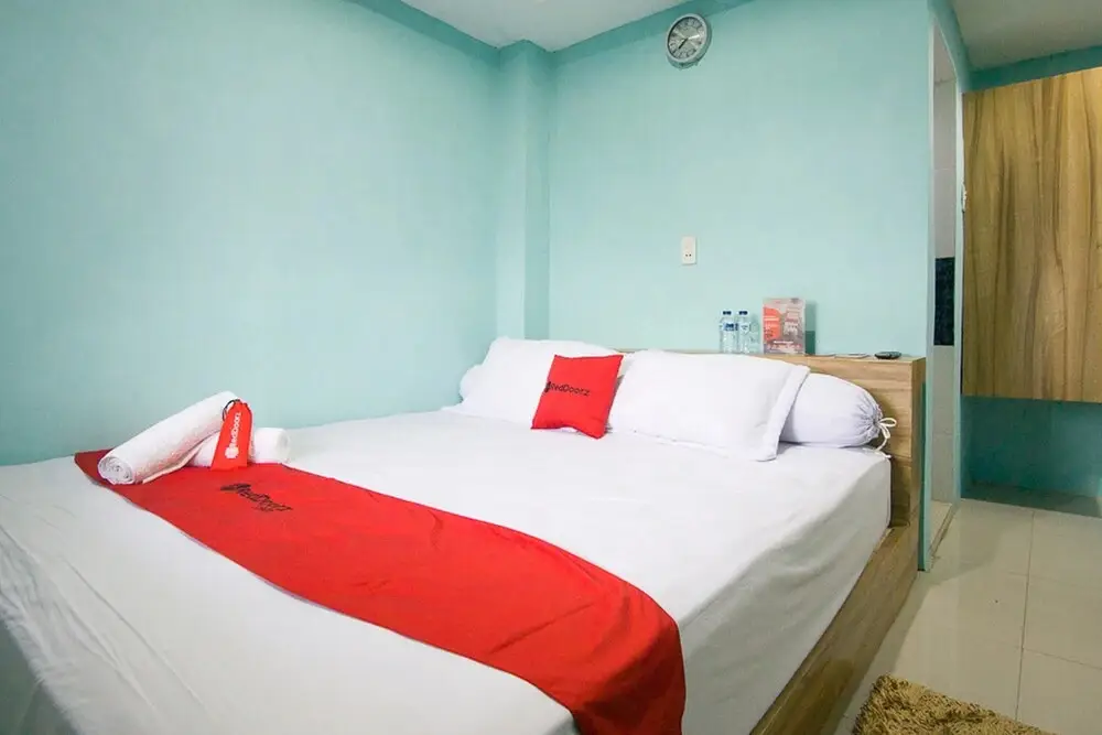 Берастаги: RedDoorz near Mikie Holiday Funland Berastagi