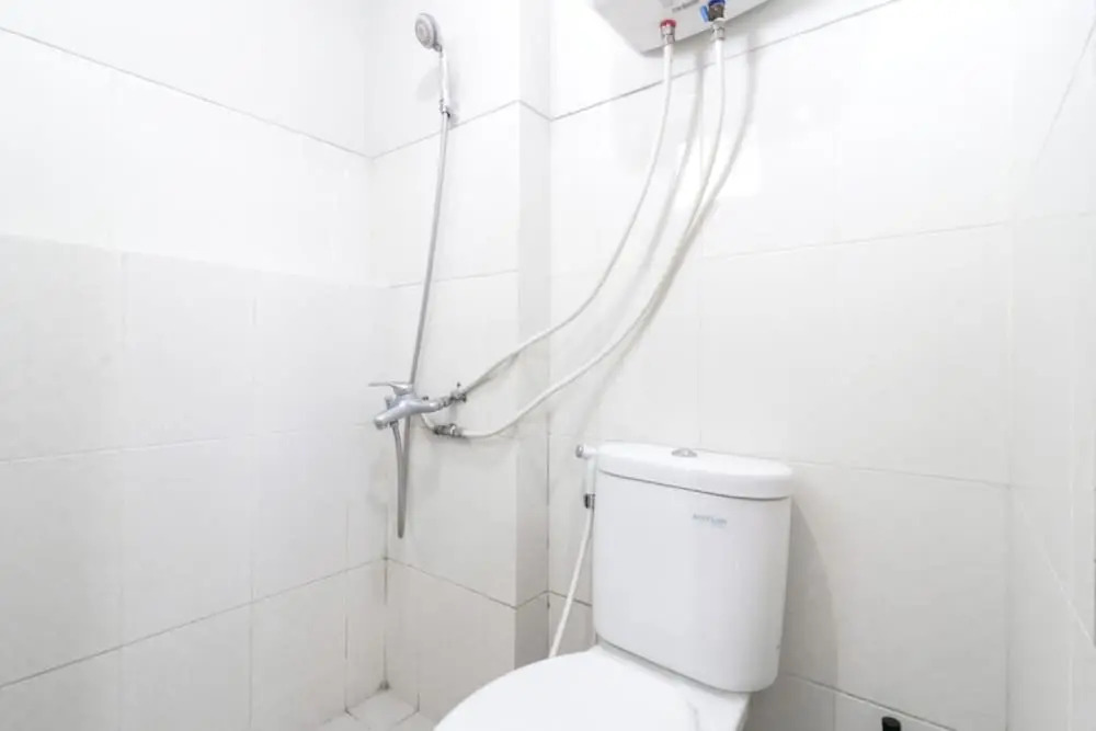 Сурабая: Apartment Educity by Rava Home
