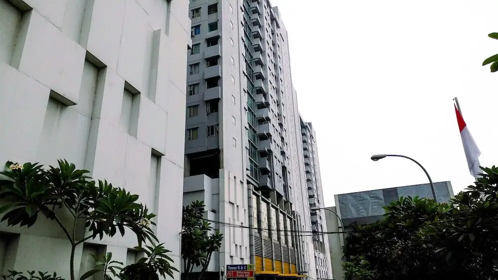 Best Choice 2BR Apartment at Menteng Square — фото 1