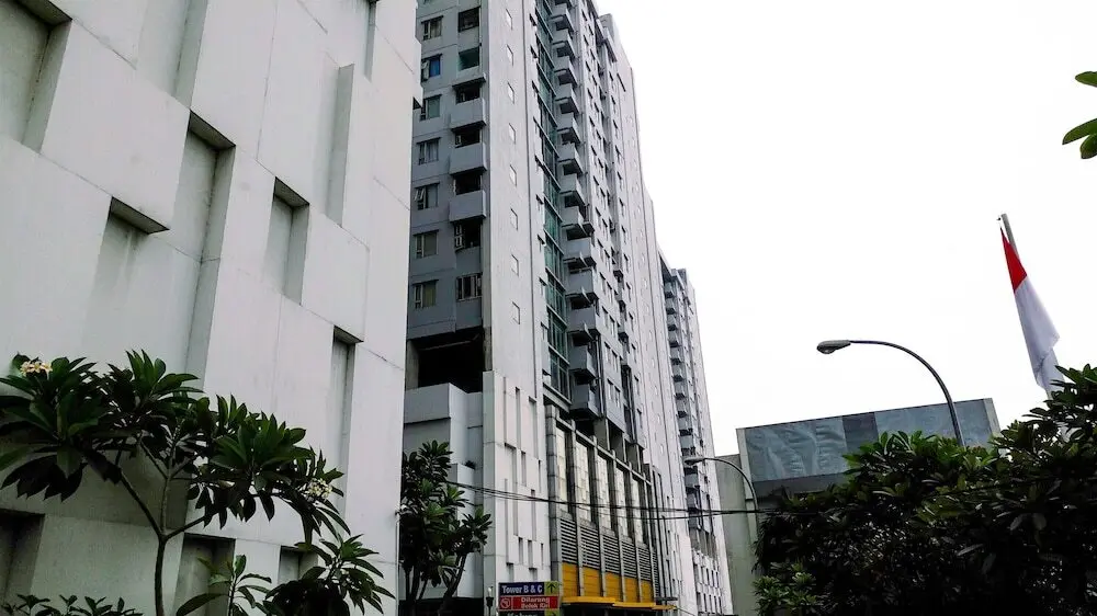 Джакарта: Best Choice 2BR Apartment at Menteng Square